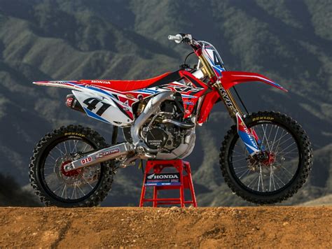 2016 CRF450R Race Bikes & Team Honda HRC Presents 2016 Race Effort ...