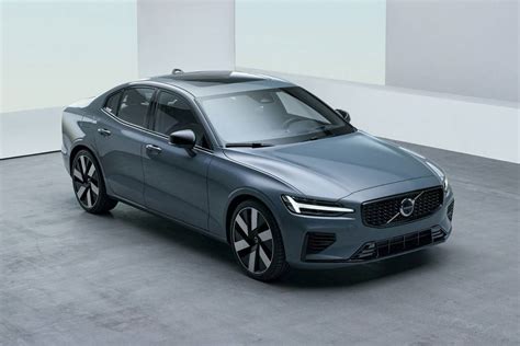 Revamped Elegance: Unveiling The All-New 2023 Volvo V60 Facelift - Car ...