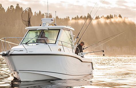 Choose a fishing boat | Types of boats | Boston Whaler