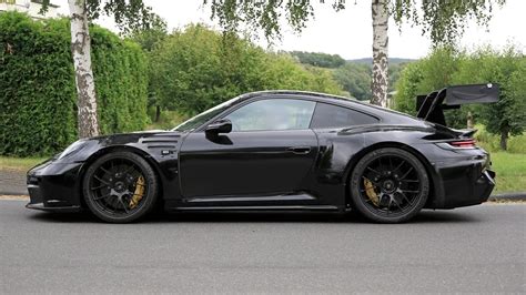 New 992 Porsche 911 GT3 RS spied testing at the Nürburgring