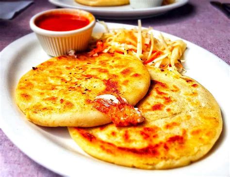 The Hirshon El Salvadoran Pupusas | Food, Salvadorian food, Mexican ...