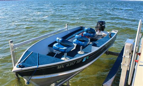 14 ft Aluminum Fishing Boat Rental in Chitek Lake | GetMyBoat