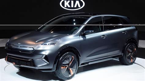 Kia Niro EV concept at CES: 238 miles of range from 64-kwh battery