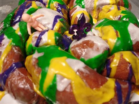 Popular Mardi Gras King Cake Flavors