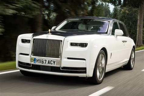 New Rolls-Royce Phantom 2017 review | Auto Express