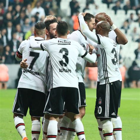 Beşiktaş Oyuncuları Duvar Kağıdı 2019 - realityismymind