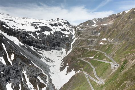 Stelvio Pass (Prato Allo) - EPIC COLS