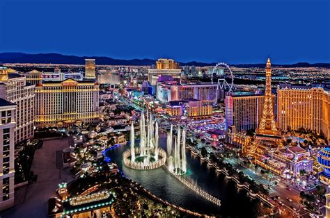 Top 7 Places To Enjoy The Las Vegas Nightlife Scene - Travel Off Path