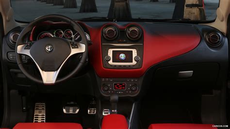 2014 Alfa Romeo MiTo - Interior | Caricos