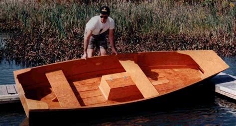 Nerlana: For you One man plywood boat plans