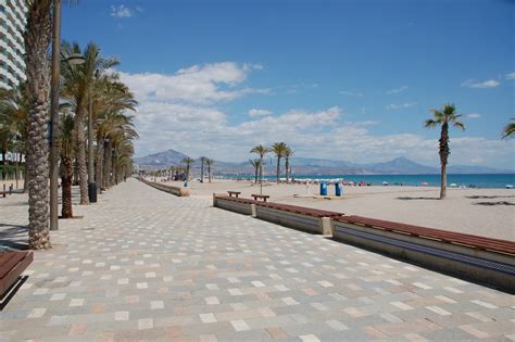 The best beaches of Alicante City