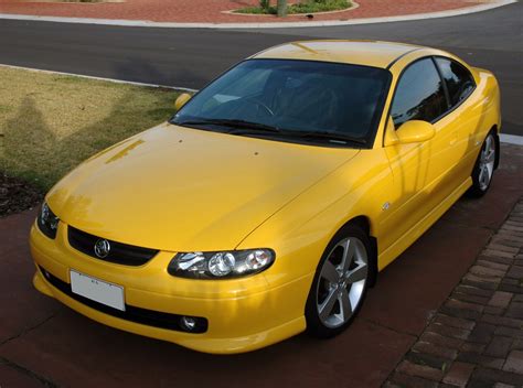 2004 Holden MONARO CV8 - rodgerd - Shannons Club