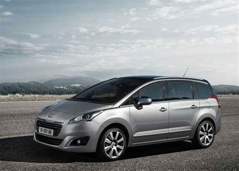 2014 Peugeot 5008 Review, Specs, Pictures, MPG & Price