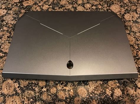 Alienware 13 OLED Gaming Laptop Full Review | DisplayLag