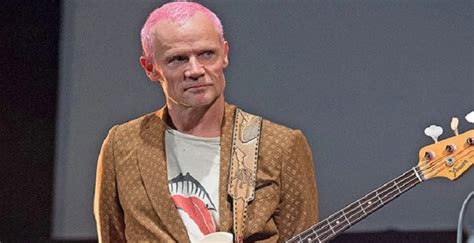 Flea (Musician) Biography - Facts, Childhood, Family Life & Achievements