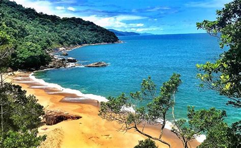 10 praias de Caraguatatuba para conhecer e se encantar