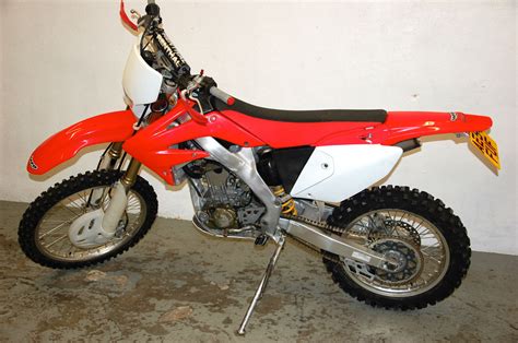 Honda CRF 250 X enduro off road trail bike