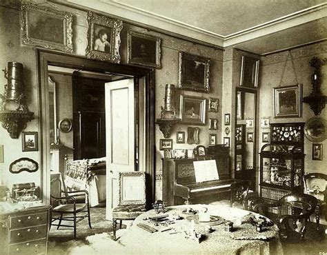 Amazing Vintage Photos of the Inside of 1800s Victorian Homes