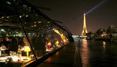 Best Paris Boat Tours & Seine Cruises: How to Book?