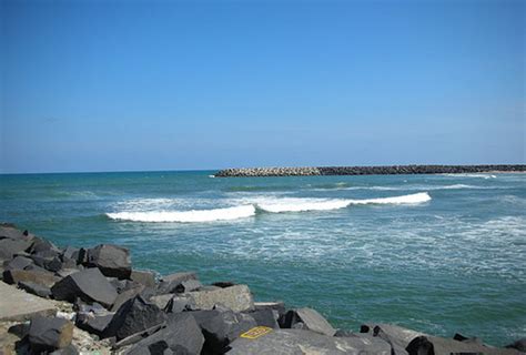 Photo Gallery of Beaches-Attractions in Tamil Nadu