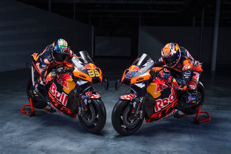 FIRST LOOK: 2023 Red Bull KTM MotoGP livery for Jack Miller and Brad ...