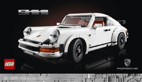 Presenting the two-in-one LEGO 10295 Porsche 911 Turbo and 911 Targa ...