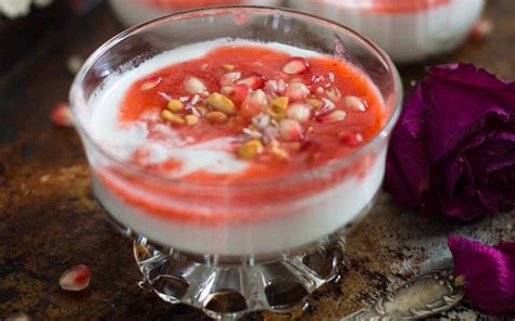 Malabi: Israeli Milk Pudding With Strawberry and Rose Syrup [Vegan ...