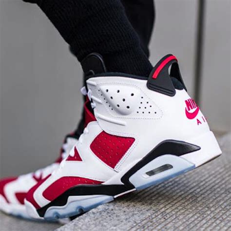 Jordan 6 Retro Carmine (2021)Jordan 6 Retro Carmine (2021) - OFour