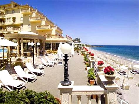 Top 11 Luxury Hotels in Giardini Naxos - Sara Lind's Guide