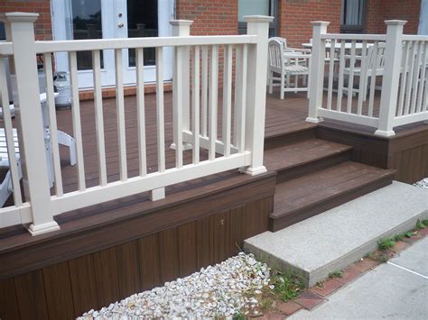 trex deck with almond vinyl railing | Deck | Pinterest | Vinyl railing ...