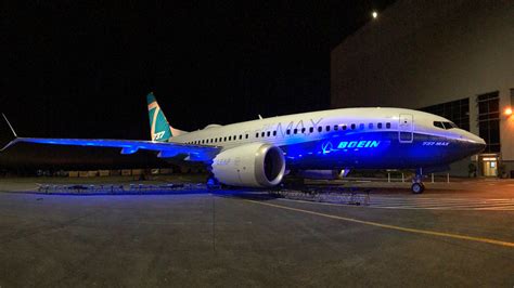 Boeing debuts newest long-range 737 MAX amid fanfare | KOMO