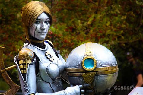 This RPG-inspired Cosplay is Some of the Most Epic We've Seen - GameSpot