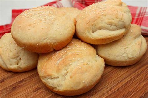 Perfect Hamburger Buns - How To Feed A Loon