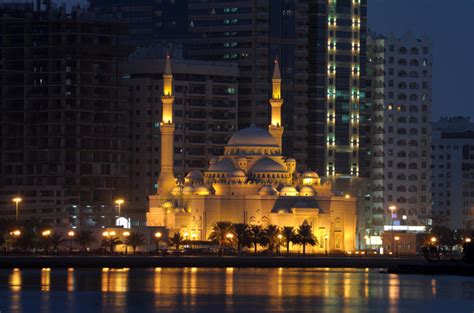 City Sightseeing Sharjah Hop-On Hop-Off Night Tour: Triphobo