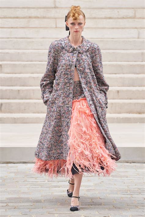 Chanel Fall 2021 Couture Collection | Vogue