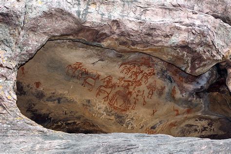 Bhimbetka Caves Inhabited for More Than 100,000 Years