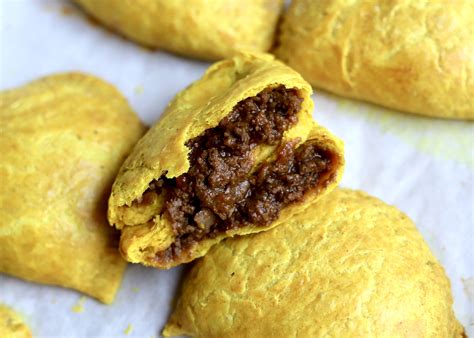 Jamaican Beef Patty - The Sauciest Filling and Flakiest Crust ...