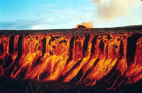 22 Great Photographs Of The Kilauea Volcano Eruption, Hawaii (1969-1974 ...