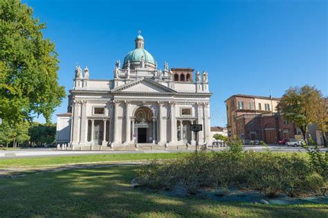 Vercelli cathedral stock image. Image of church, religion - 10757795