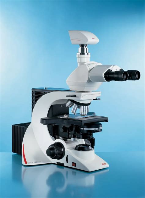 Leica DM2500 Optical Microscopes