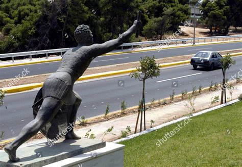 Pheidippides Statue