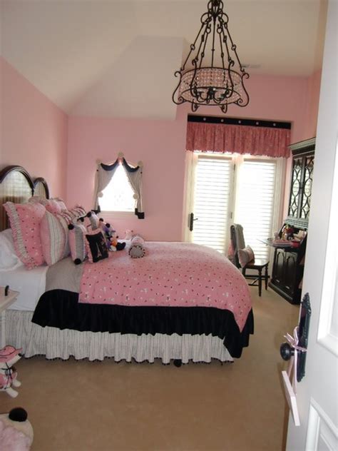 Adorable Girls Bedroom