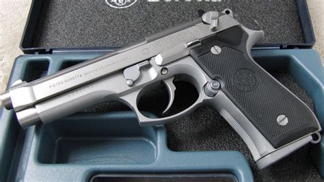 Beretta 92FS 9mm Para Demonstration - YouTube