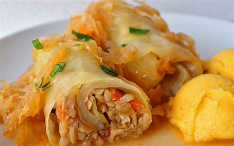 Sarma – traditional Serbian meal | Serbia Incoming™ DMC