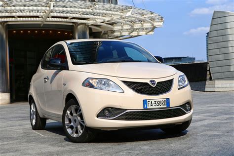 LANCIA Ypsilon specs - 2015, 2016, 2017, 2018 - autoevolution