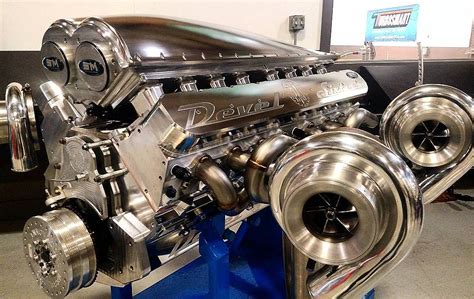 Devel Sixteen V16 5000+ Horsepower engine is revealed to the public for ...