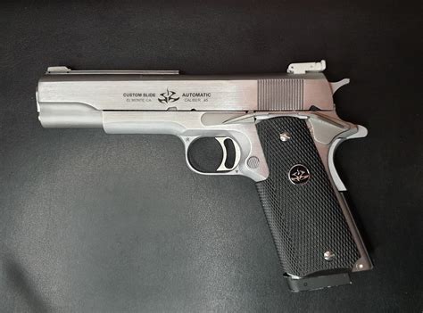 Making the perfect Silverballer replica - Creative Corner - Hitman Forum