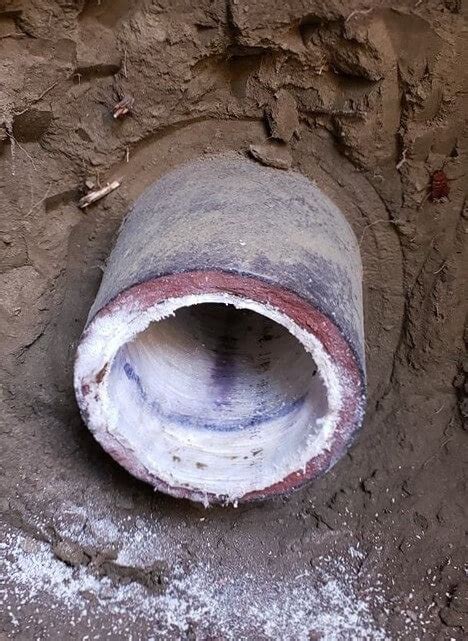 Cast Iron Drain Pipe Repair: When Should You Call The Pros?