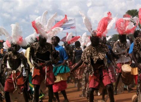 Northern Uganda: Traditional Acholi Dance