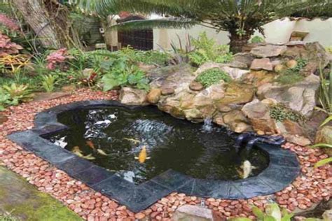 30+ Beautiful Koi Pond Ideas for Your Garden | Mountain Tree